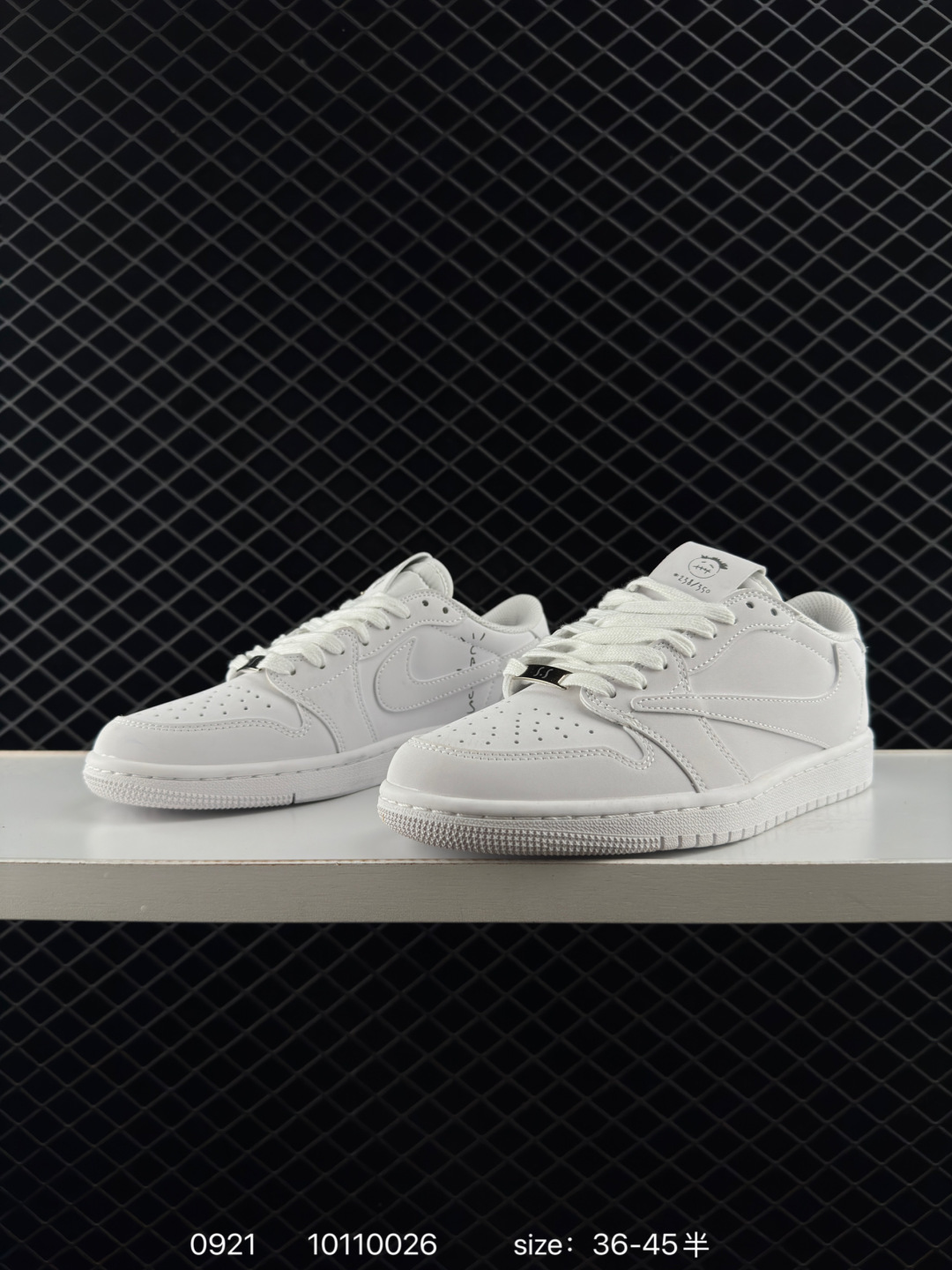 Travis Scott x Air Jordan 1 ” Reverse Mocha “